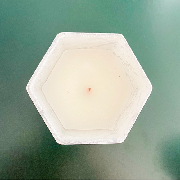 6 pack citronella glass candles with modern marble design. - Picture 5 of 6